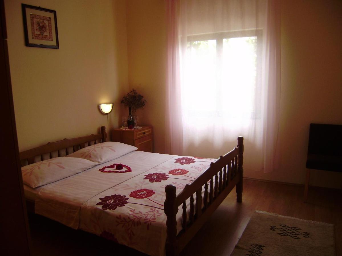 Apartments Adrialina Сень Экстерьер фото